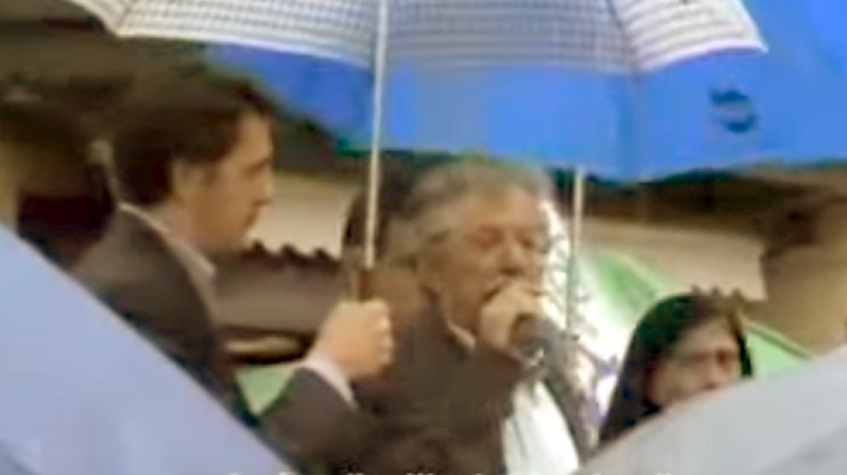 Quando Umberto Bossi, a Verbania, pronunciò il comizio “dei fucili”