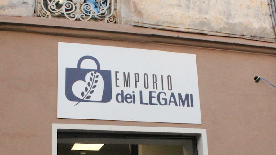 Verbania: raccolta alimentare solidale con “Donami un sorriso” e Carabinieri