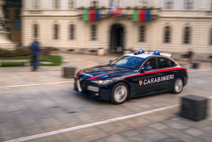 Ai domiciliari ma fuori casa: 57enne denunciato per evasione in Ossola